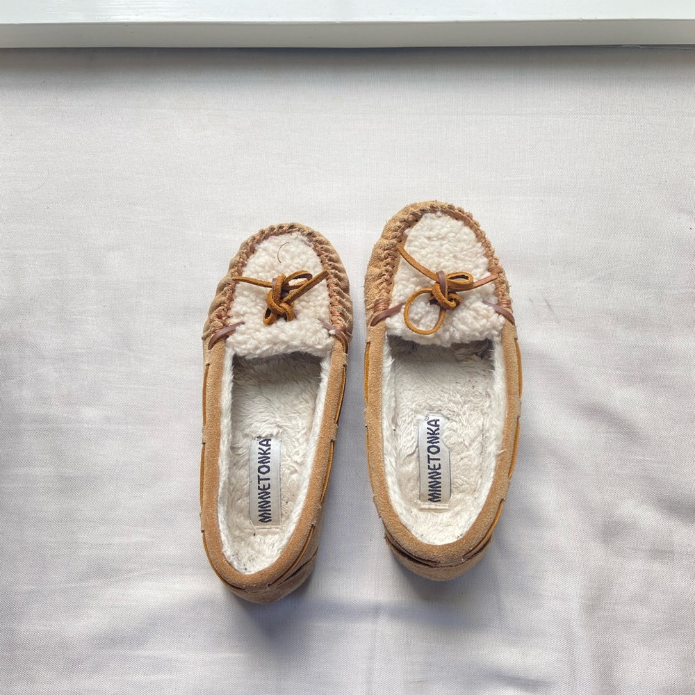 minnetonka slippers